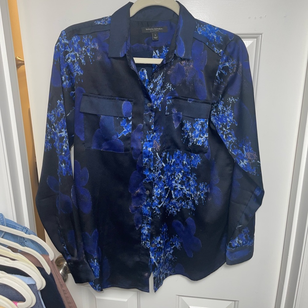 Banana Republic Women’s Blouse Size S